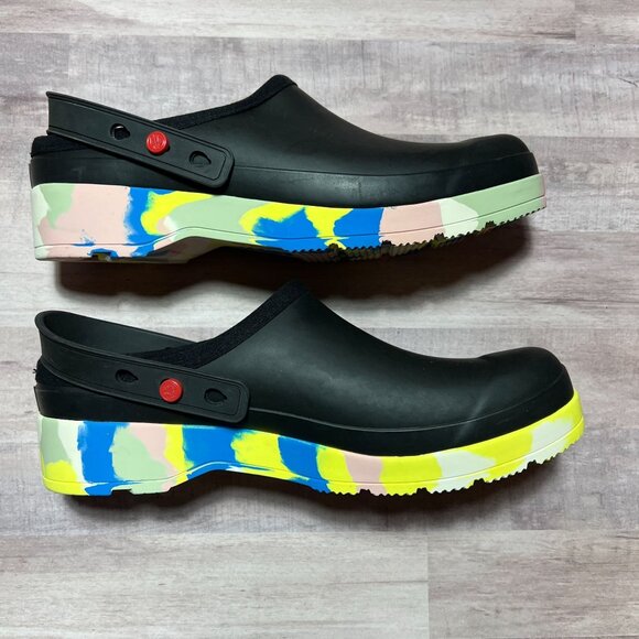 Hunter Womens Black Rubber Clogs With Multicolor Sole - Picture 6 of 10